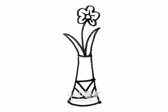 美丽花瓶简笔画画法图片步骤- www.chuantongba.top